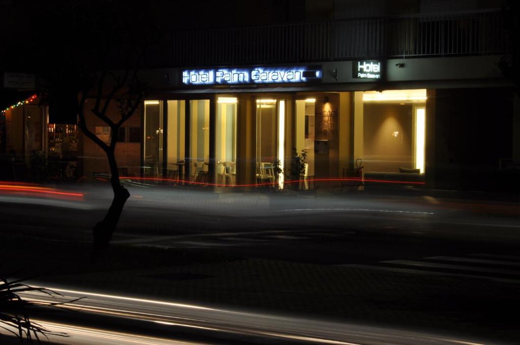 Hotel Palm Garavan 멍똥 외부 사진